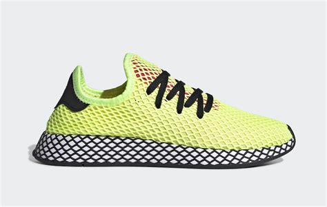 adidas originals deerupt runner yellow